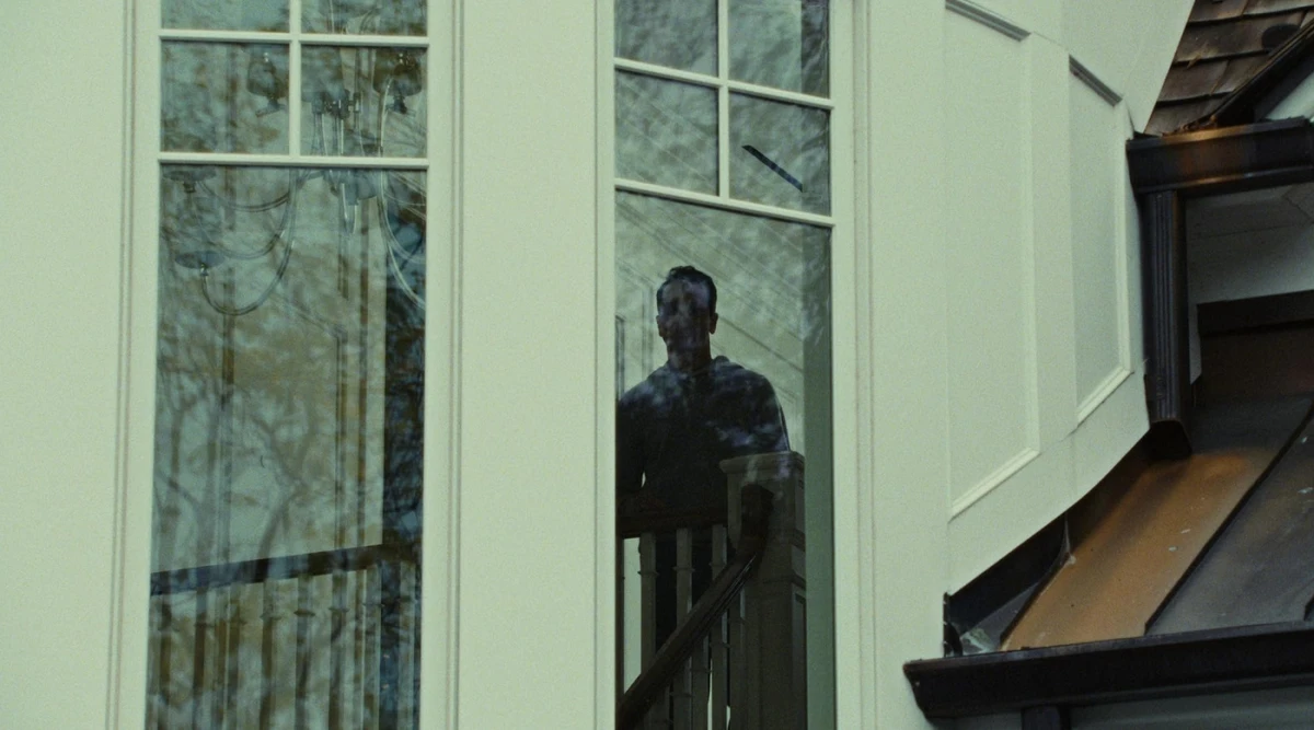 Piše Jelena Veljača: The Beast in Me i sva lica Claire Danes