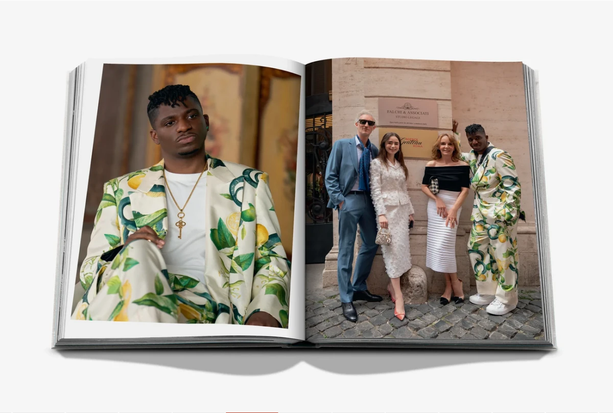 Prije nove sezone, Emily u Parizu sada ima i knjigu svih outfita iz serije dosad