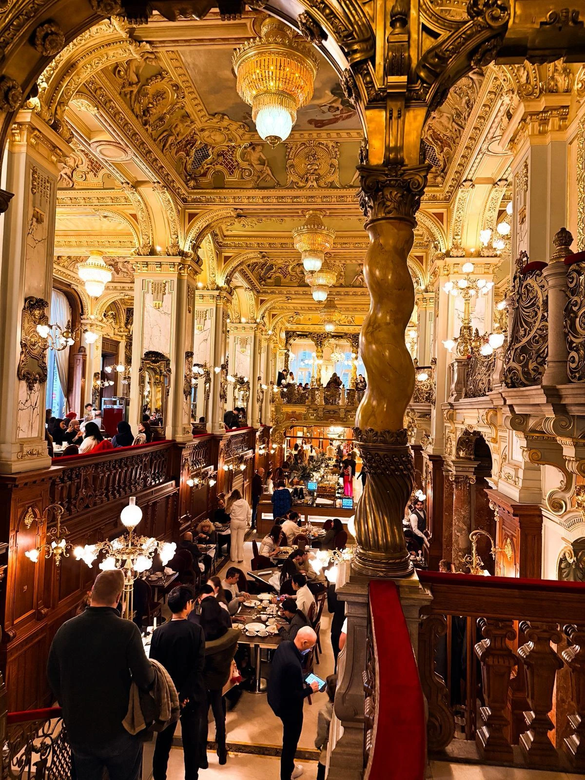 Budimpešta iz snova: mjesta koja morate posjetiti barem jednom