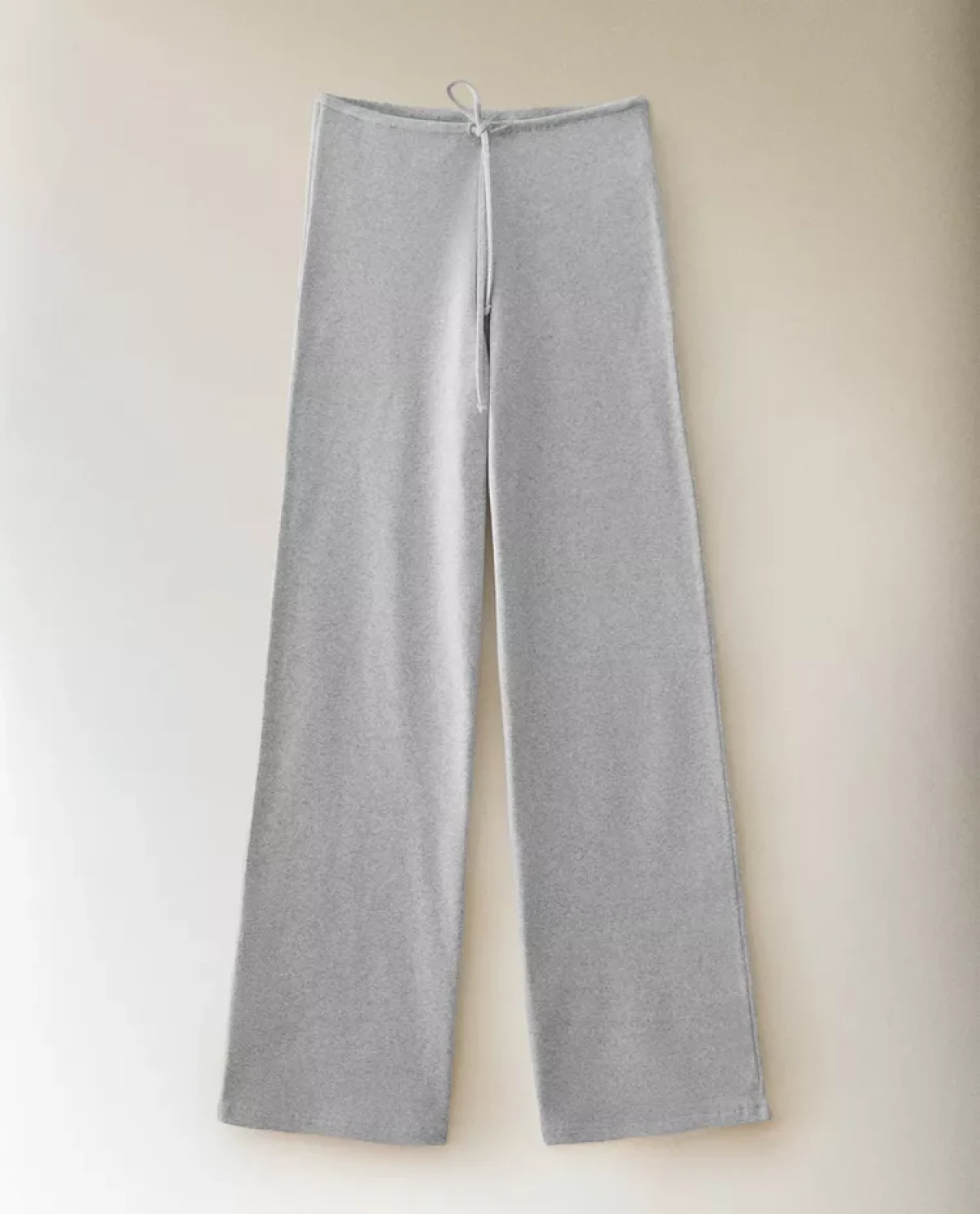 Ne želite provesti dan u pidžami? Ovi loungewear komadi su super zamjena