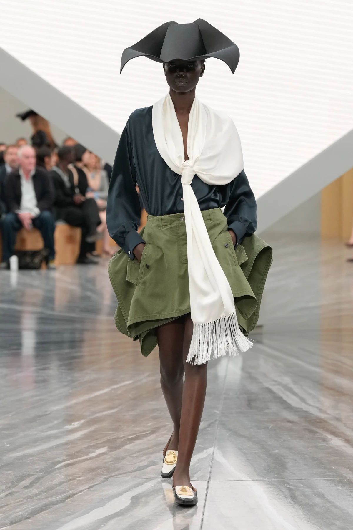 Elle Wishlist: Dior Bow torbicu odmah želimo u našoj kolekciji