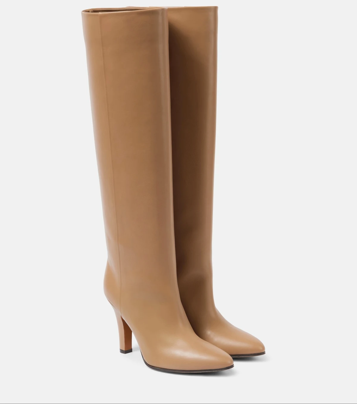 10 čizama s niskom petom koje lovimo na zimskim popustima do čak 60%