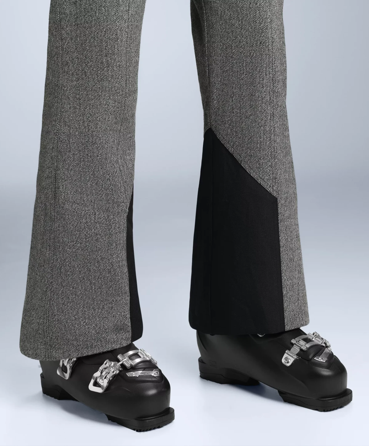 Sezona skijanja je u tijeku, a mi smo pronašli stylish skijaško odijelo za manje od 300 eura