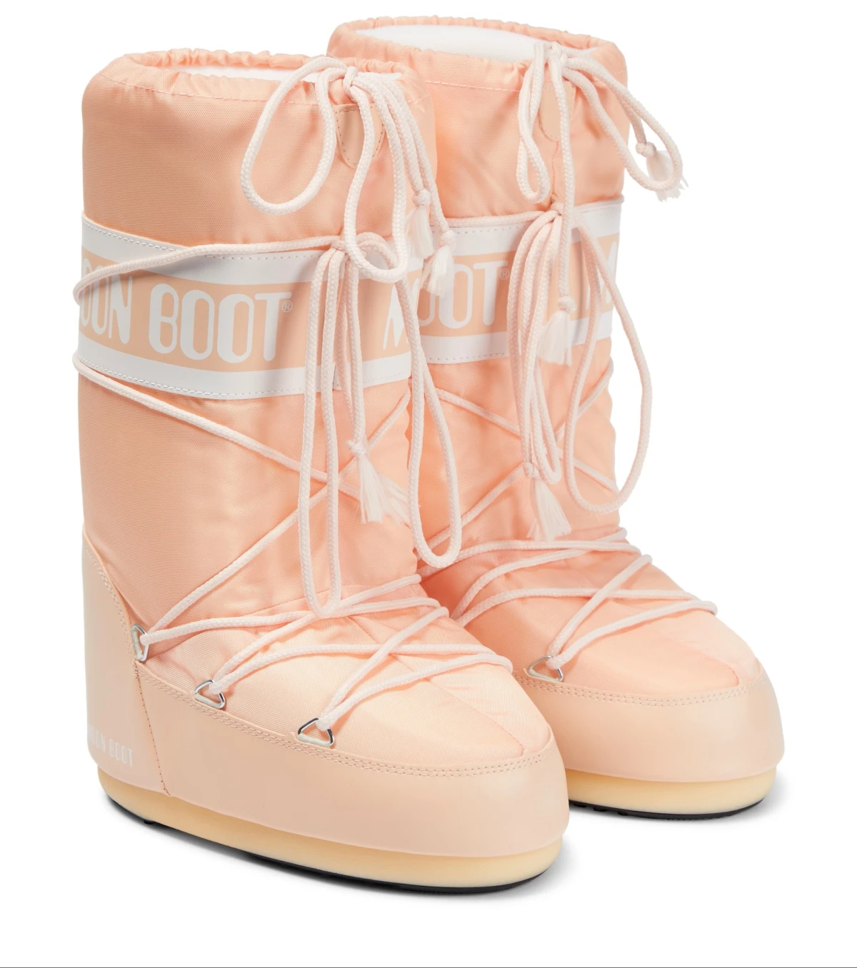 Od grada do skijališta, ove zime nosimo Moon Boot čizme i kupujemo ih na sniženju