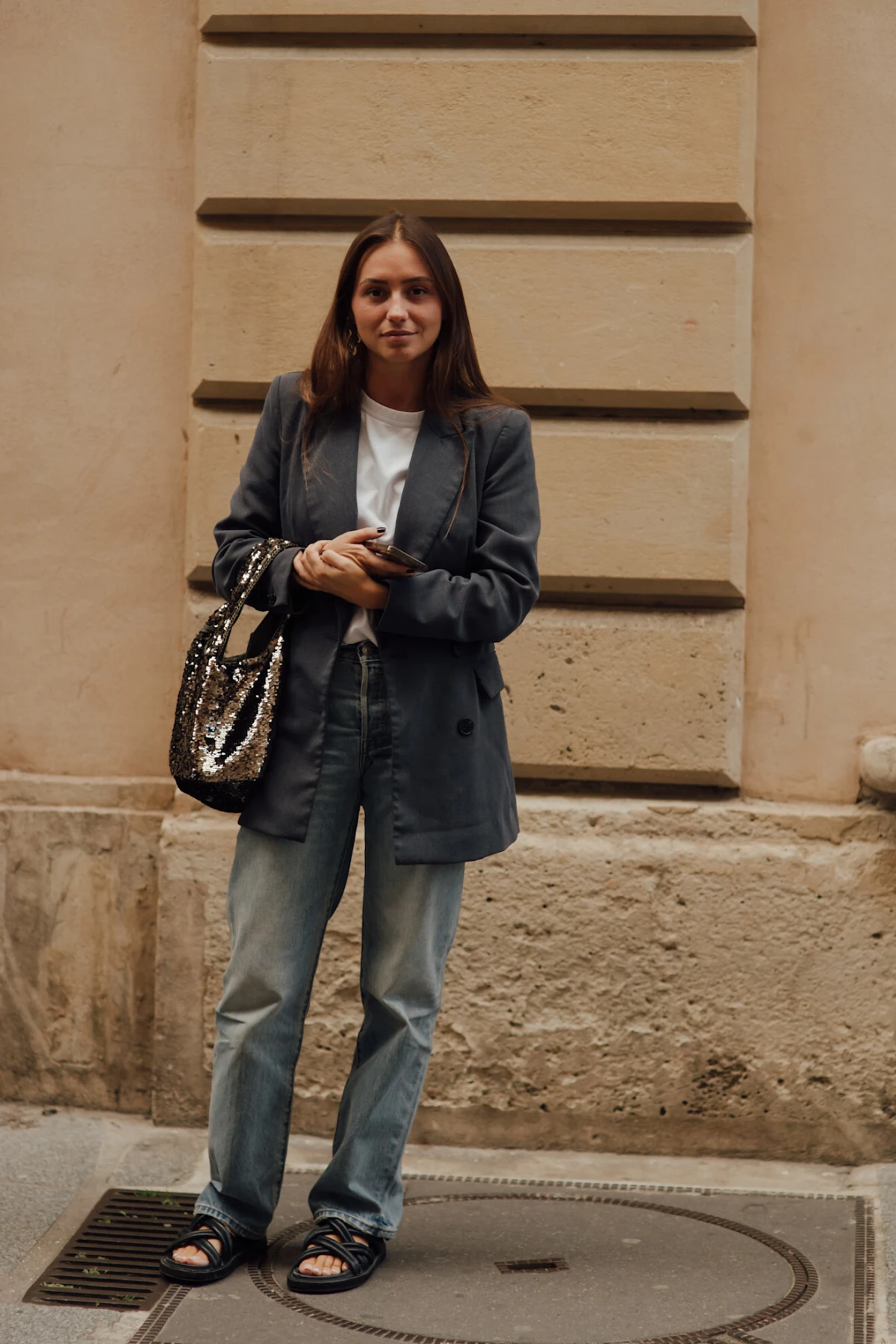 Hot ili not? Svijetle traperice jedan su od trendova 2026. godine, a evo ideja kako ih nositi