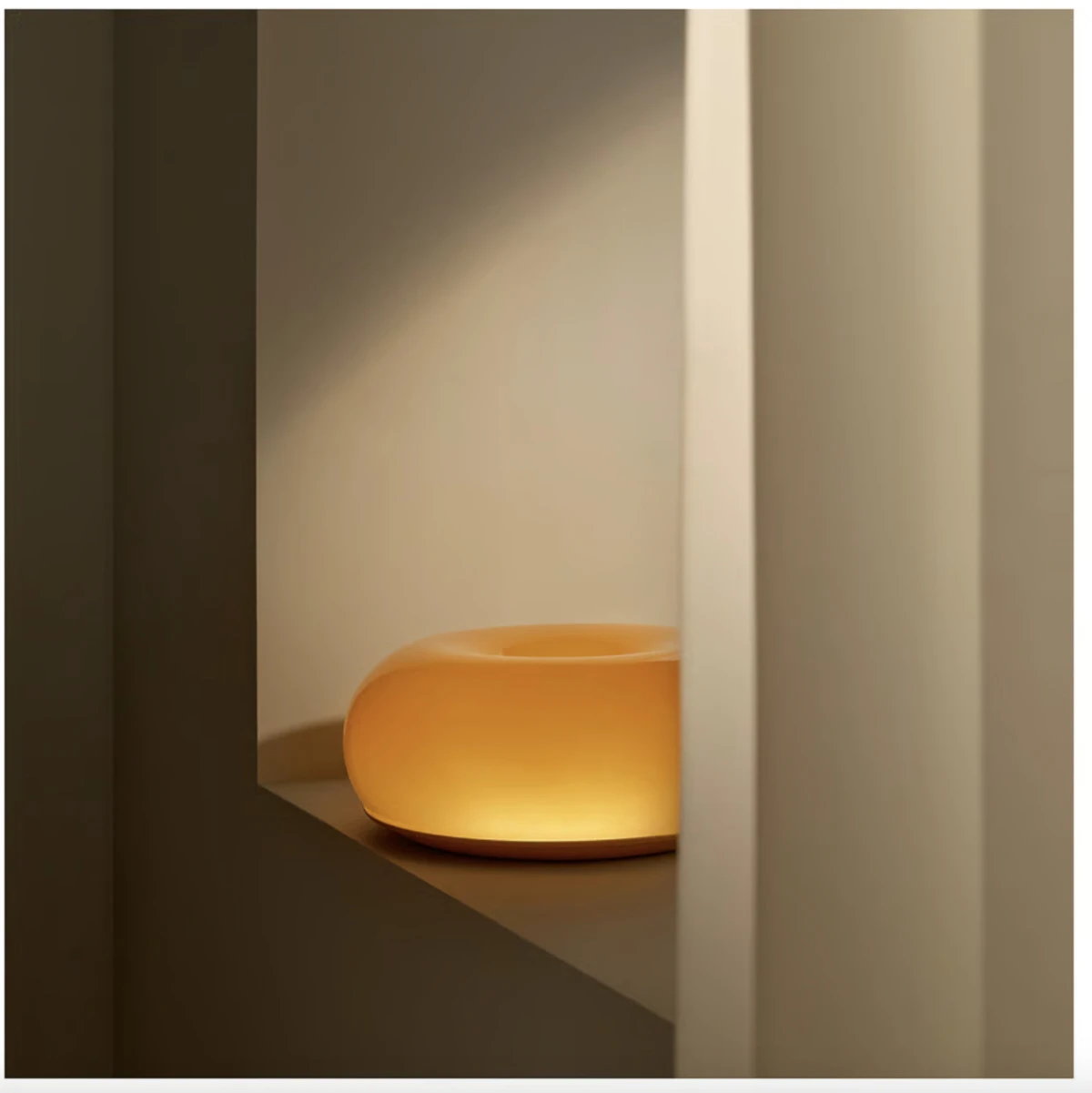 U Ikeu se vraća kultna 'donut' lampa, ali s jednim iznenađenjem