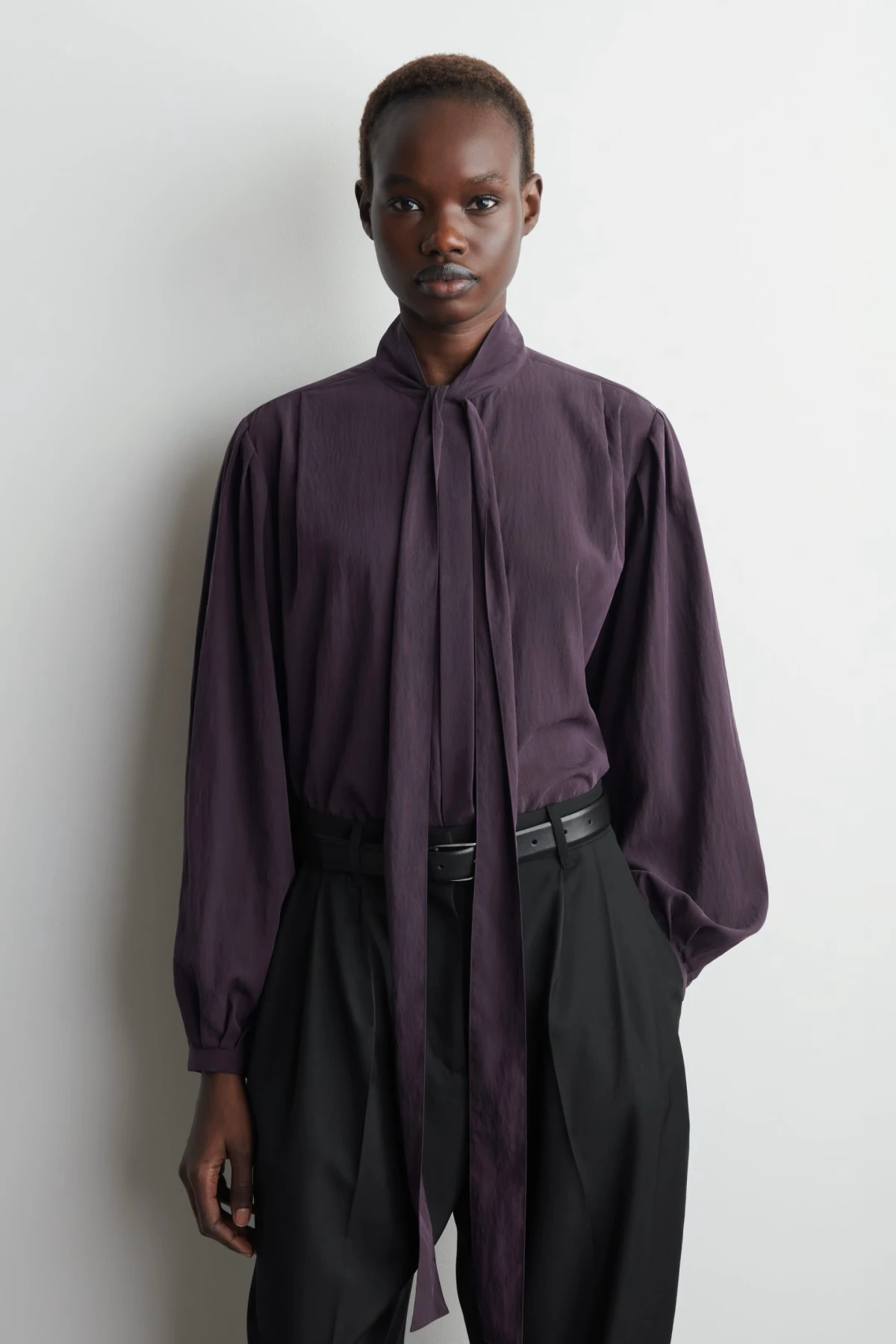 Istražili smo ponudu u novim kolekcijama i primjetili jedan model bluze kao potencijalni trend