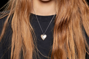 High street brendovi imaju odličnu kolekciju nakita s motivima srca