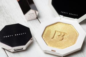 Ovaj Fenty gloss jedva čekamo uhvatiti u Sephori