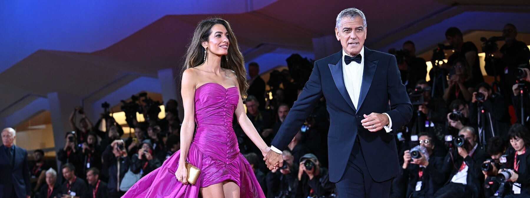 George Clooney i Travis Kelce imaju jednu zajedničku stvar: Tvrde kako se nikad nisu posvađali s trenutačom partnericom