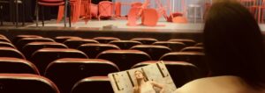 Dugoočekivana premijera predstave „Prima Facie“ održana je pred prepunim kazalištem