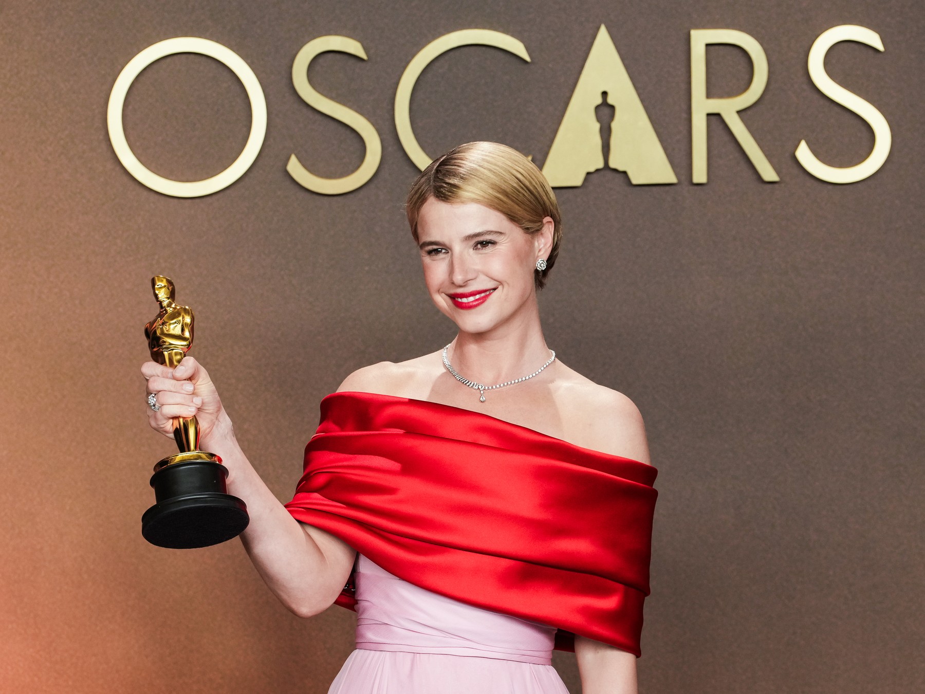 Ovo su najbolji beauty trenuci s red carpeta Oscara 2026