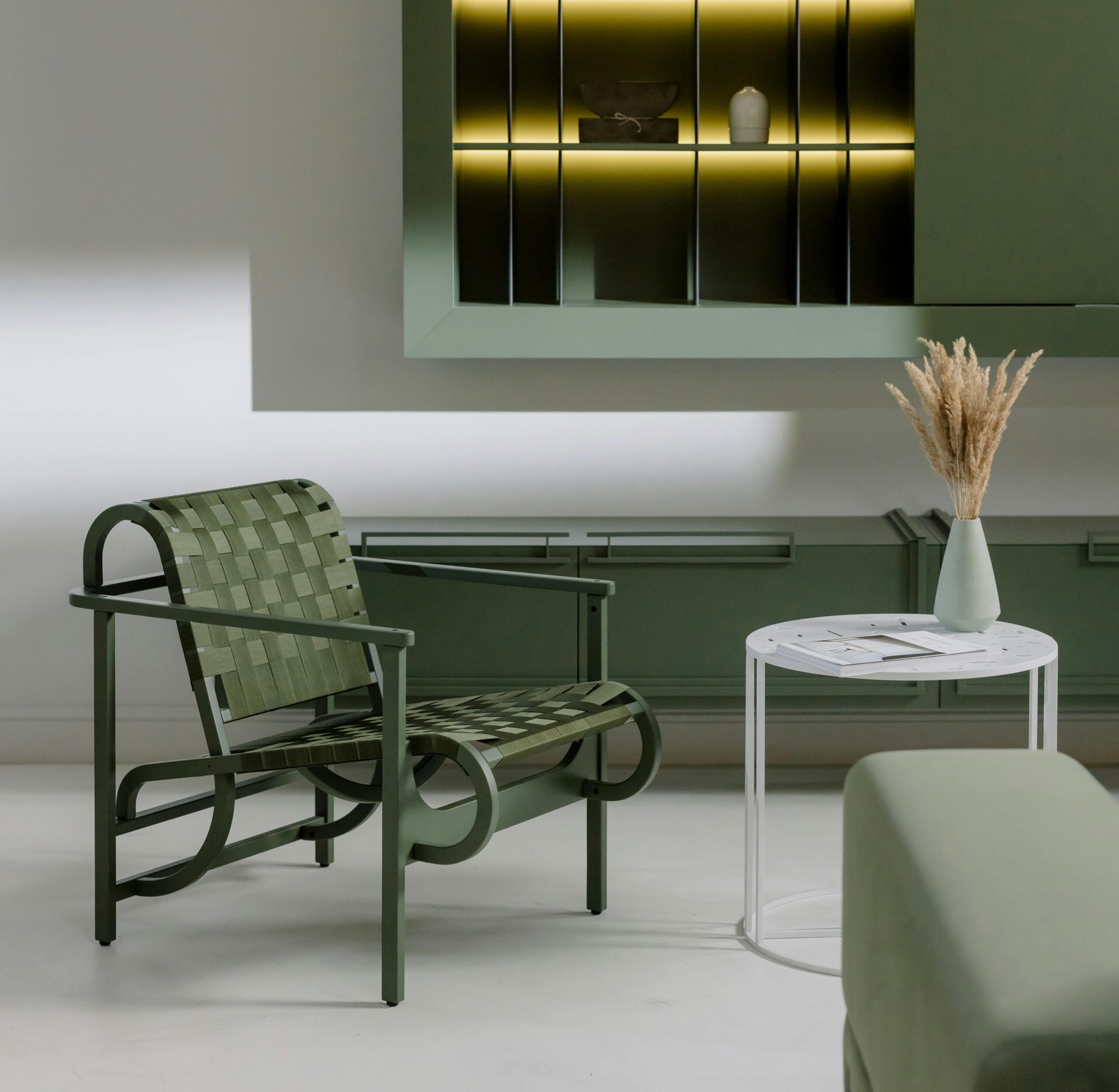 Ovog proljeća jedna je boja neočekivani trend u interijerima, a mi znamo kako je uklopiti u dom