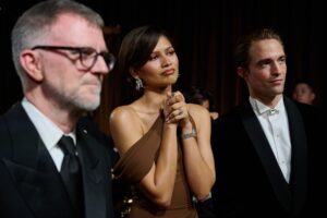 Zendaya nas je sve iznenadila pojavom na Oscarima, kao i jedan detalj na njenoj ruci