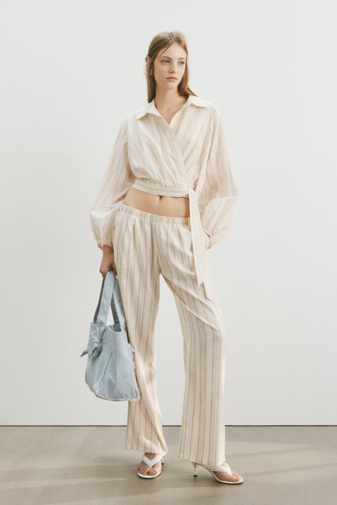 H&M (24,99 eura)