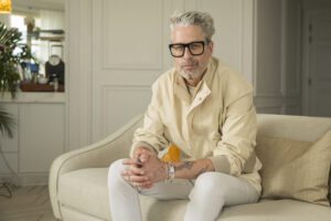 Legendarni hair-stilist Larry King za ELLE: Umjetnost i kaos u svijetu stiliziranja kose