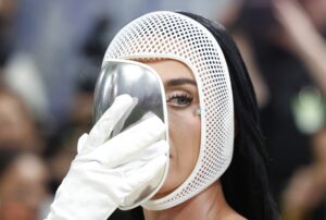 Piše Srđan Sandić: Katy Perry, pop – ikona suvremenog trash spektakla