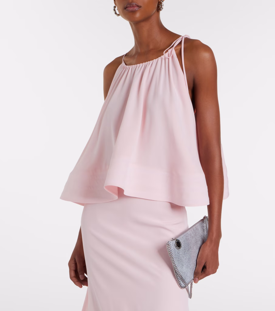 Stella McCartney, 890 eura - 623 eura