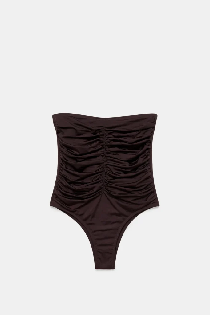 Tezenis, 21,99 eura