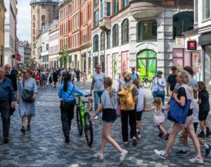 Tri dana dizajna, tisuću identiteta: Kopenhagen kao modna pista spontanosti