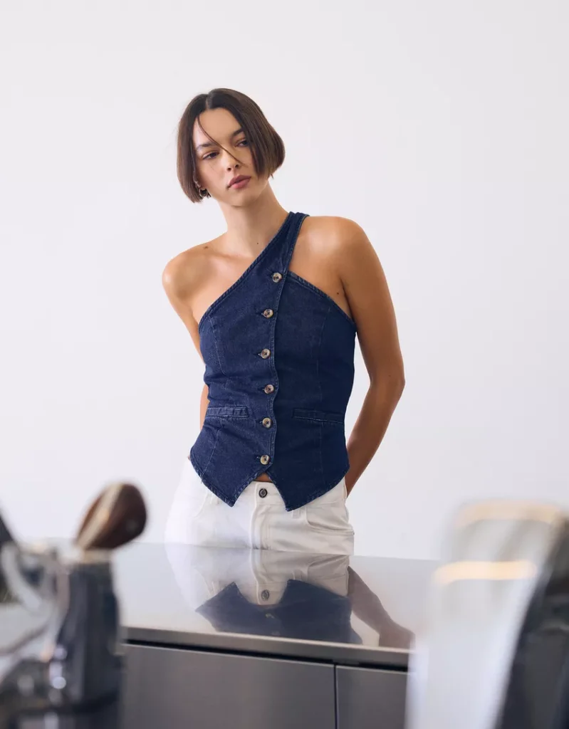 Bershka, prije 25,99 eura - sada 7,99 eura