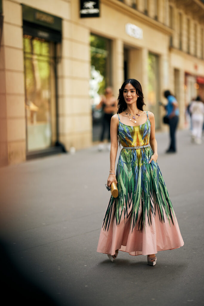 Tropski print odjeća postala je must have komad za ljetne outfite