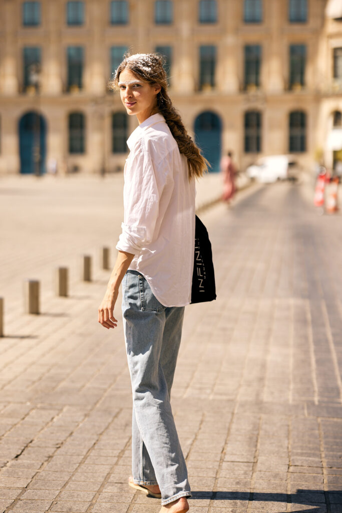 LJetni look budžet se postiže u jednostavne i minimalističke komade