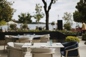 Spinnaker Gourmet Stage