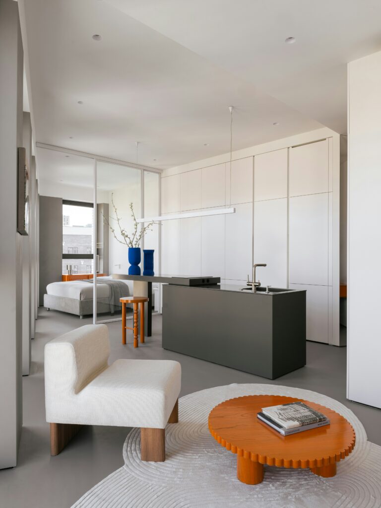Studio apartman uređenje uz nekoliko pravila može učiniti prostor funkcionalnijim
