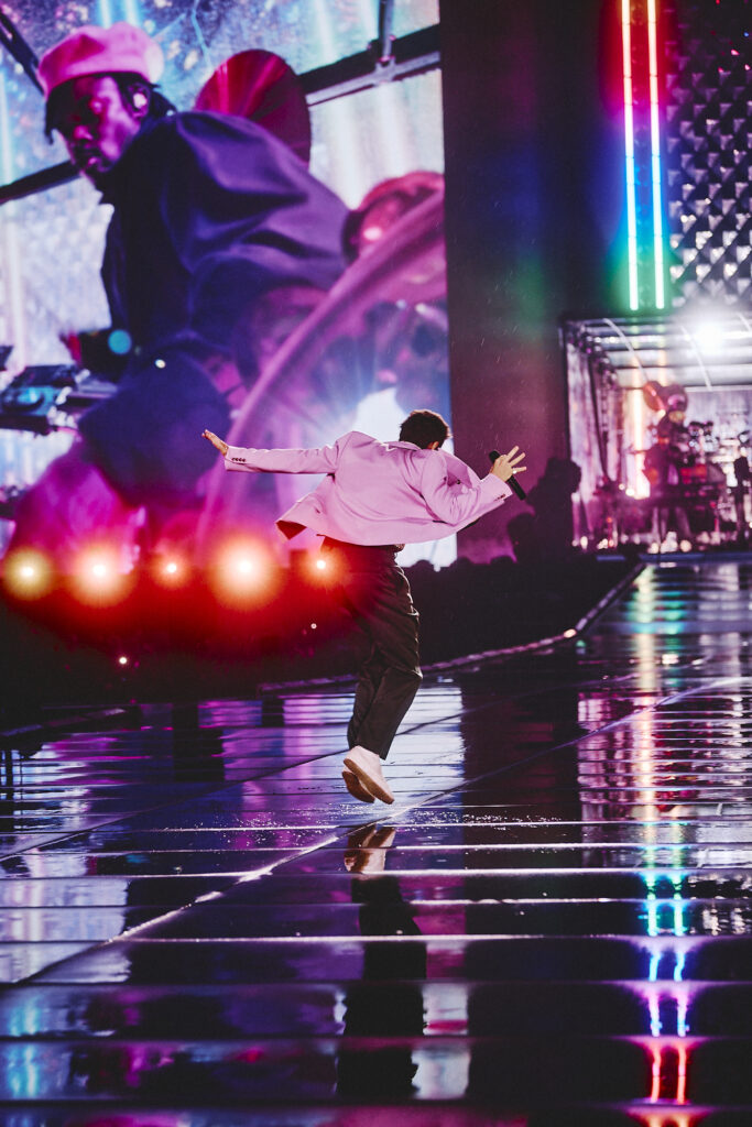 Harry Styles u custom Dior kombinaciji