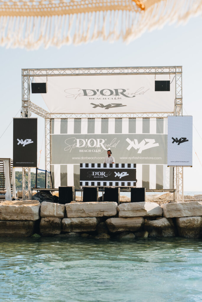 xyz beach bar