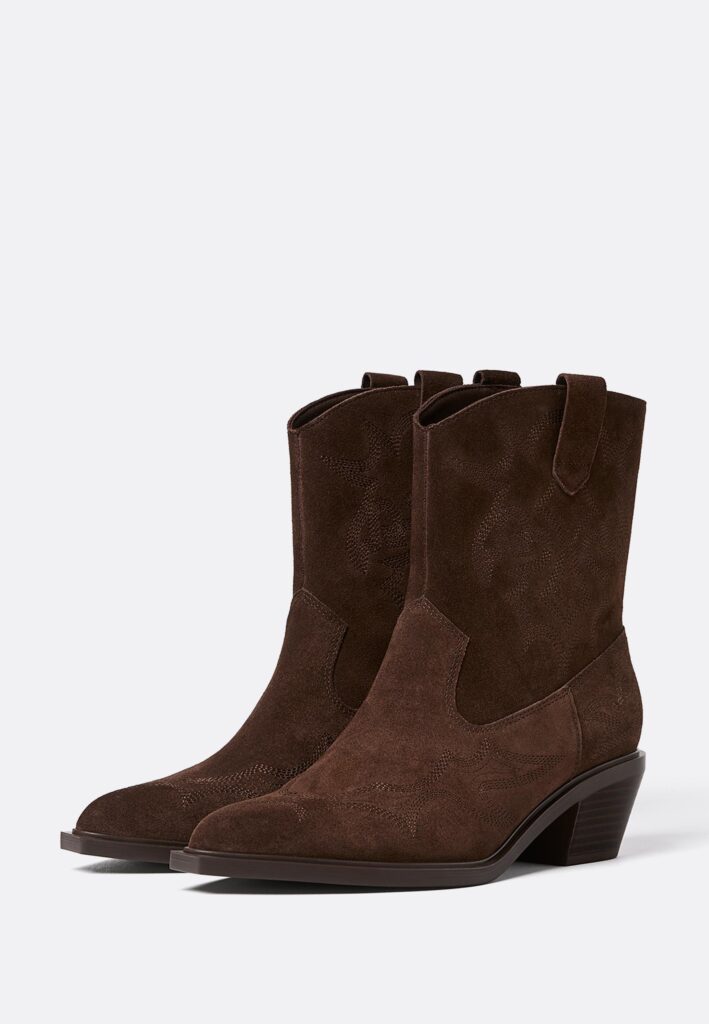 Stradivarius, 35,99 eura