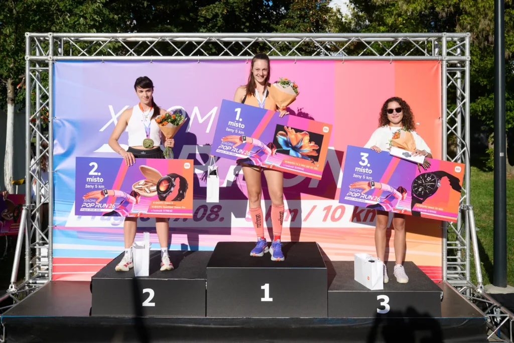 Prag trčao uz Xiaomi: 1.300 sudionika na utrci koja spaja sport i tehnologiju