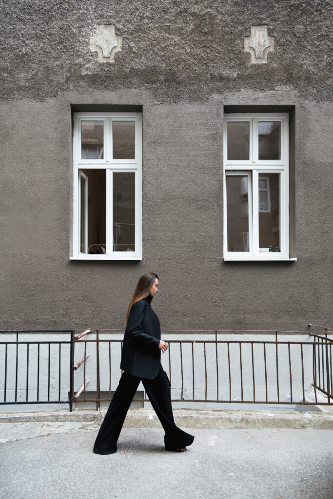 Snaga tišine i čiste forme: Dragana Ognjenović o modi koja ne stari