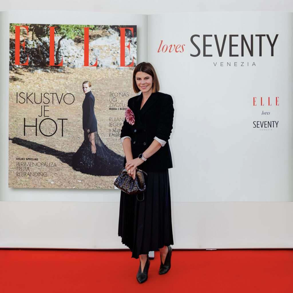 Elle54