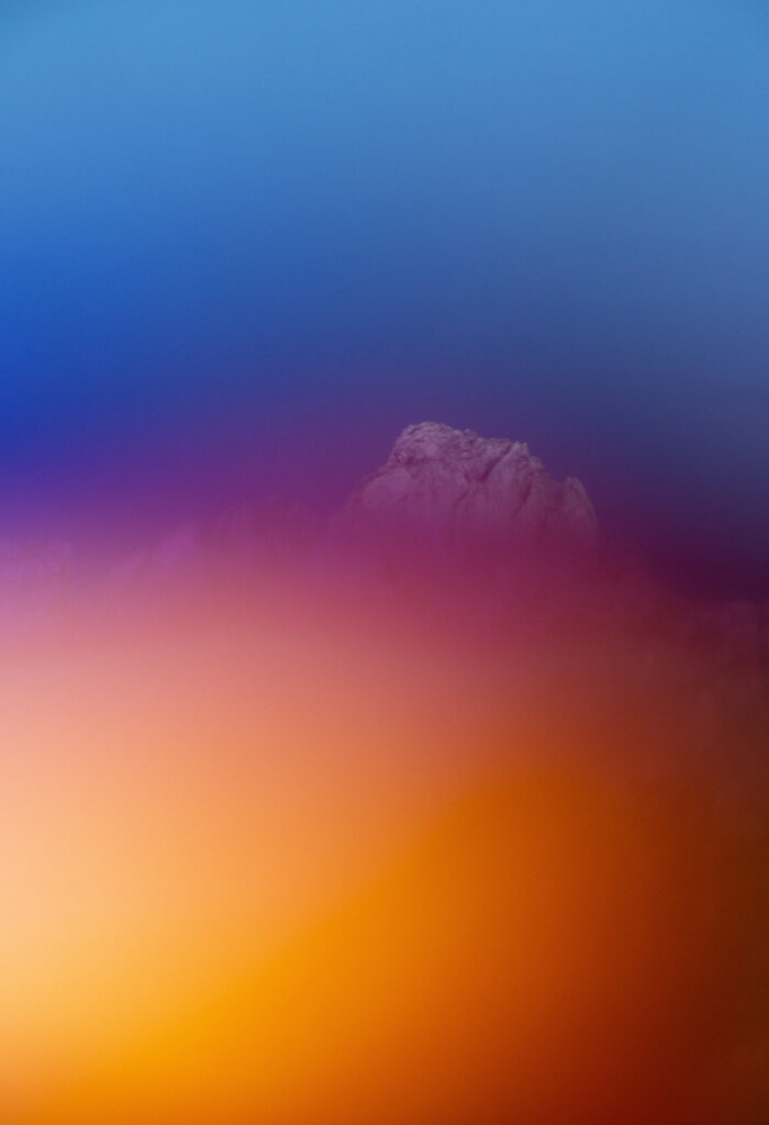 Mountain Tripping 100x70cm1