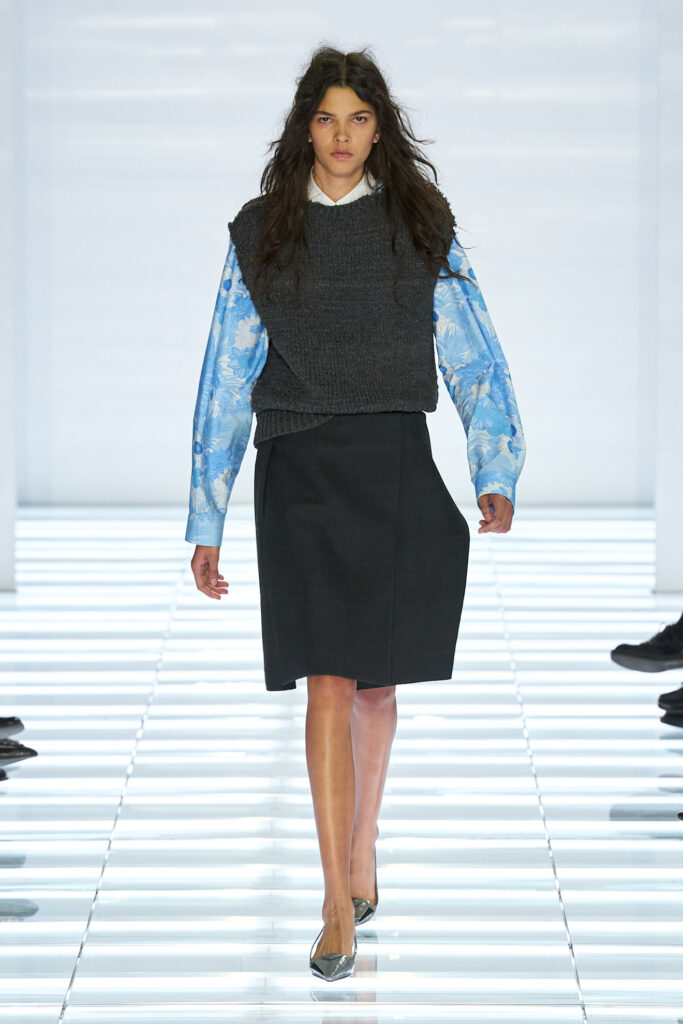 Prada S27 050