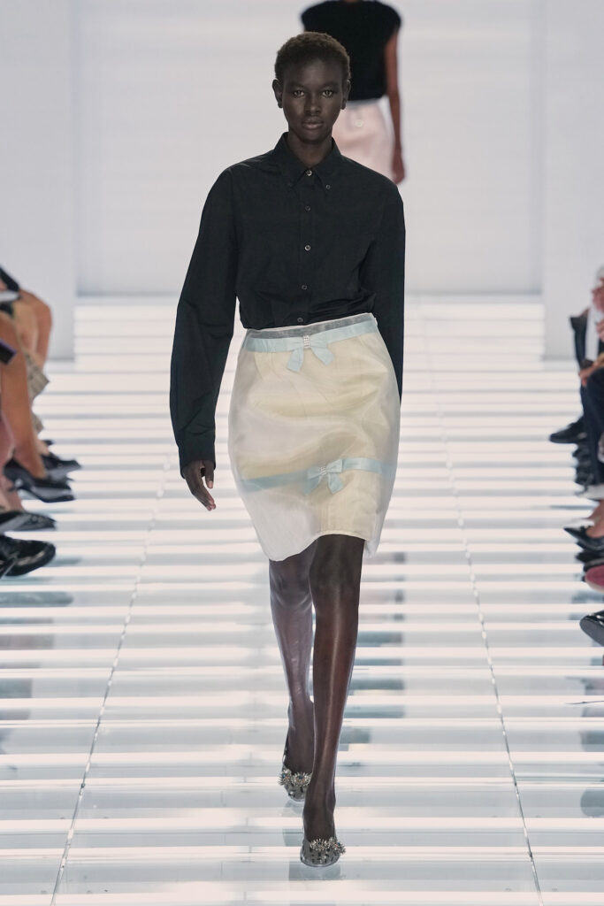 Prada SS27 elle11