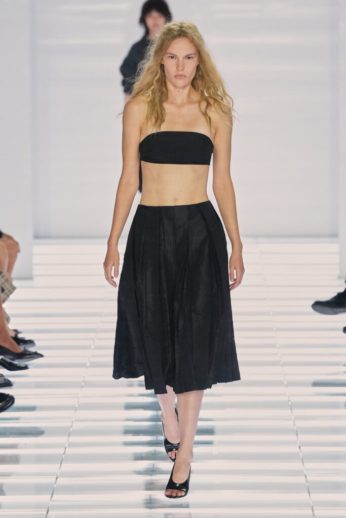 Prada SS27 elle27