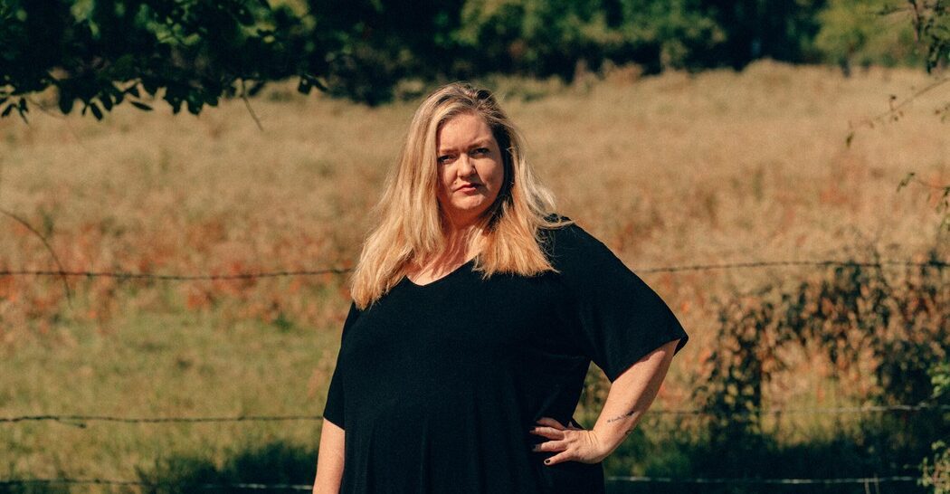 Colleen Hoover