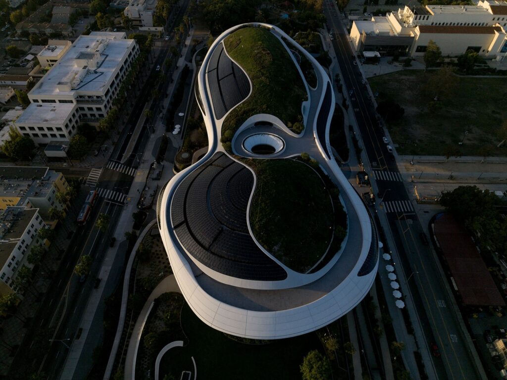 VIDEO AND STILLS : Lucas Museum Of Narrative Art Set To Open In Los Angeles – 13 Sep 2026