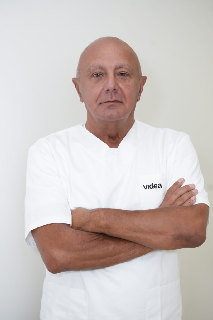 Dr Dean Saric