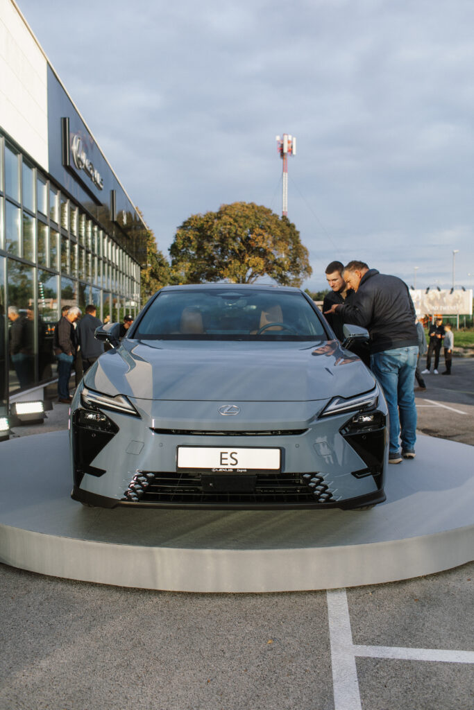 Lexus stigao u Split: Auto Čondić otvorio novi salon luksuzne mobilnosti u Dalmaciji