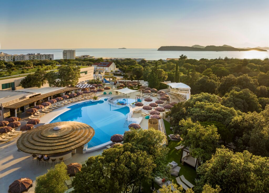 Valamar Tirena Hotel_air view panorama