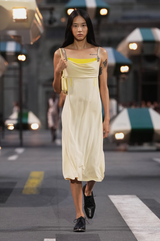 Vuitton S27 005