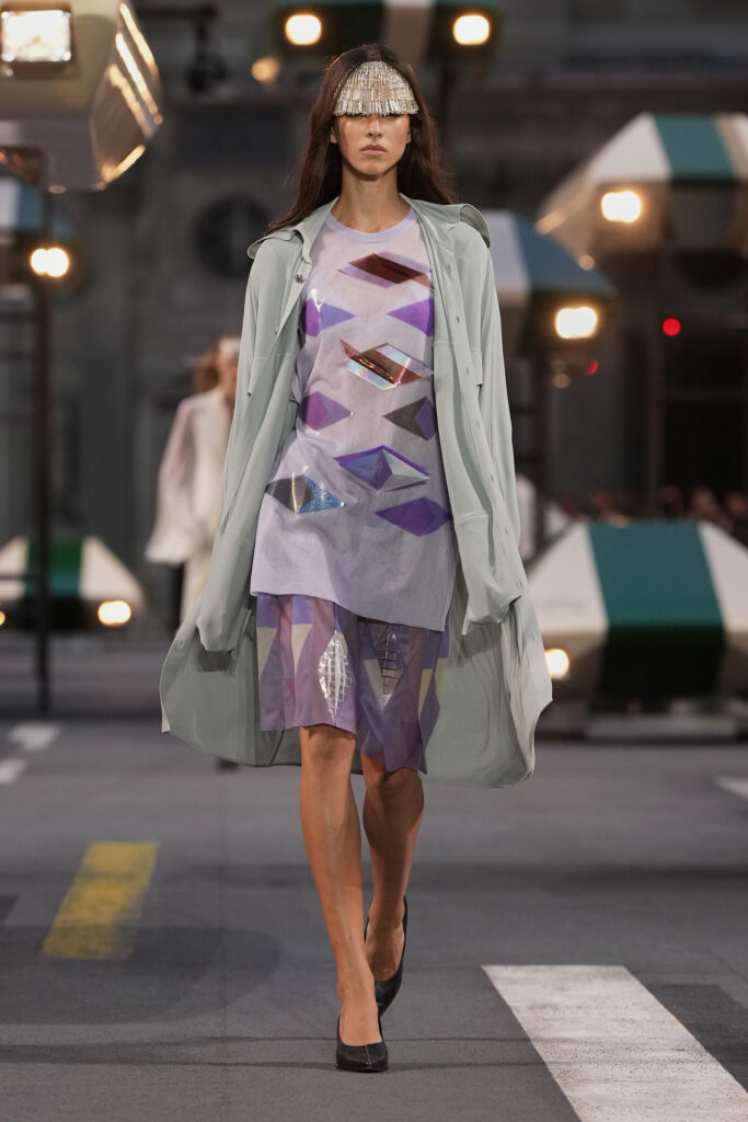 Vuitton S27 023