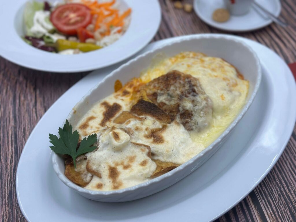 Musaka recept: klasična musaka s krumpirom i mljevenim mesom