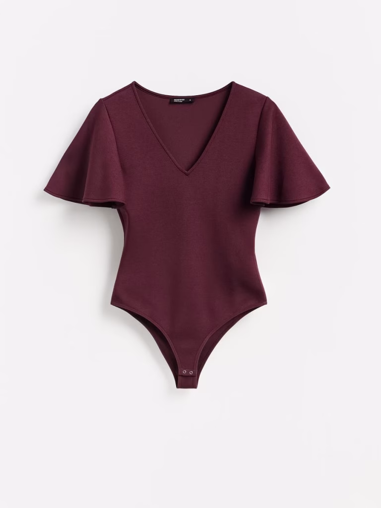 Kraljevska ljubičasta je it boja ove jeseni, a Zara, Mango i Reserved imaju odlične komade