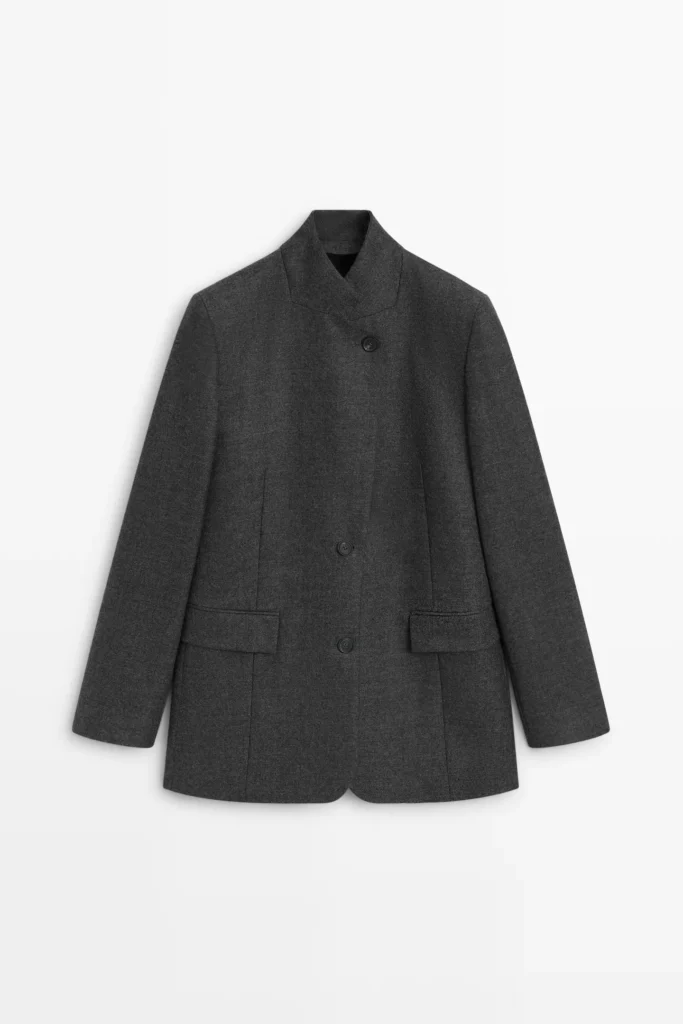 Odijevaj se kao Mikey Madison: 3 looka koje moramo kopirati, a sve imaju Zara, Mango i Massimo Dutti