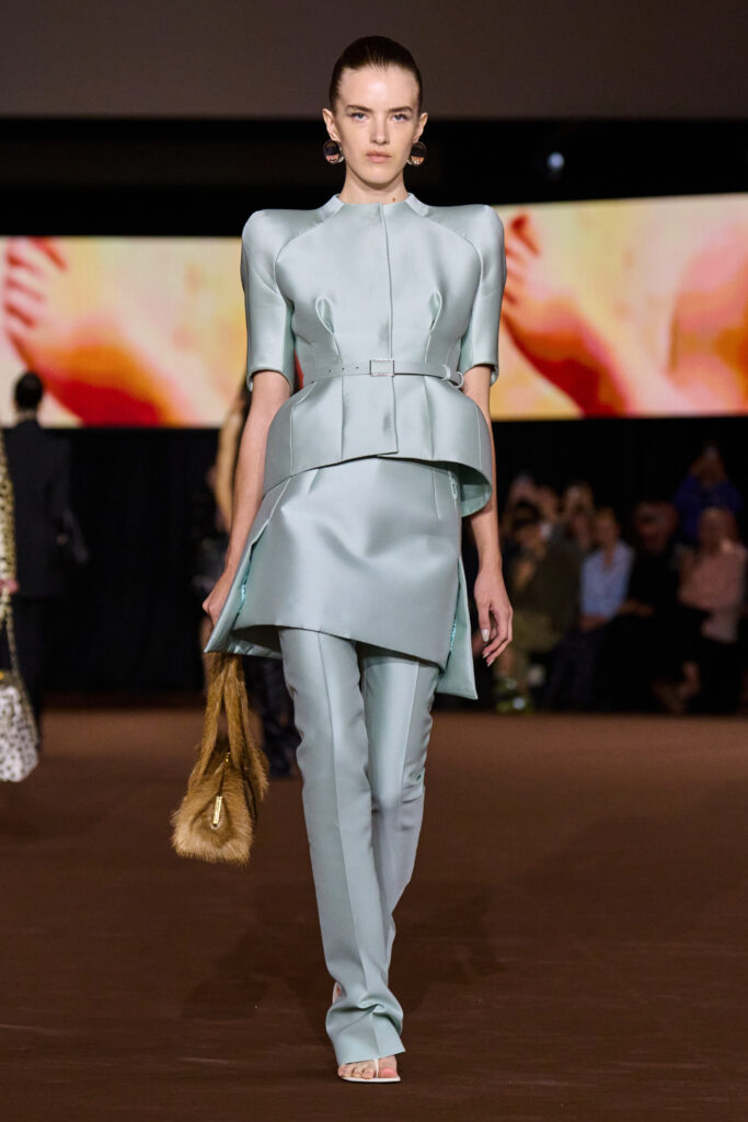 mugler elle10